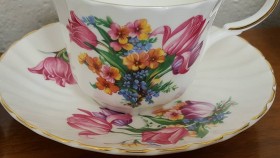 Tulip Teacup